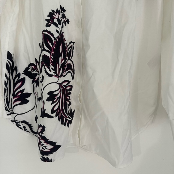 Chico's White and Black Floral Top - Picture 4 of 7